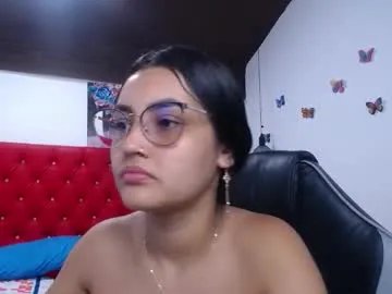 sofiaasexy19 on Chaturbate