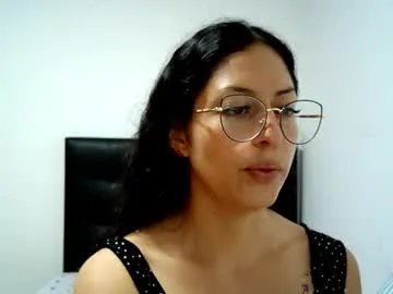 sofiawhite3 on Chaturbate