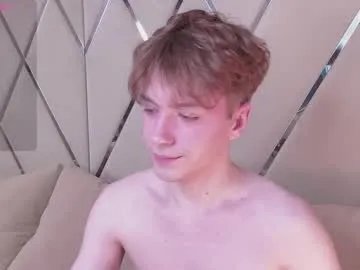 softcrave on Chaturbate