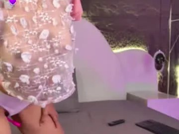 sophiaa_morrison — Topples  [55 tokens left] Sophia, you're beautiful   #daddy  #smile #skinny #teen #natural