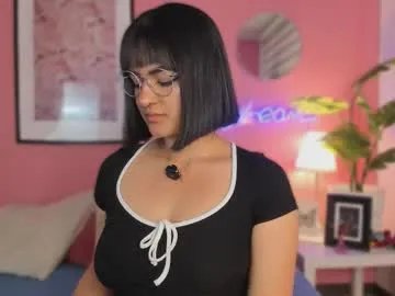 soysaraa_ on Chaturbate