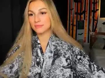 sunsetwithava on Chaturbate