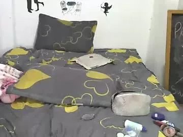 sweetevil19 on Chaturbate