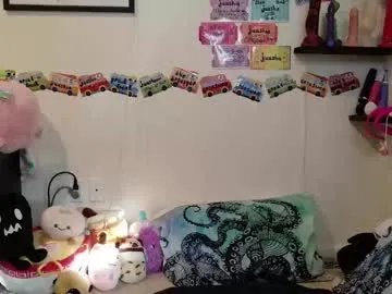 ten_tickle_pixie — Happy heart day!  /tipmenu /toymenu  #lush #bush #natural #love #dance -- Current Goal: Upsweater POV at 500 tokens -- Next Goal: New toy Flexer: 30 mins [425 tokens to goal]