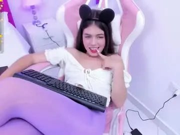 thalia_bae on Chaturbate