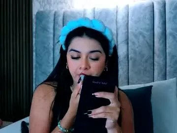 tifany__ross — Worship my feet and admit that I am your weakness - 25tk  lets go PVT  and will train you  - Multi-Goal :  appreciation for the show #CEI #SOCKS #FINDOM #MILF #FEET