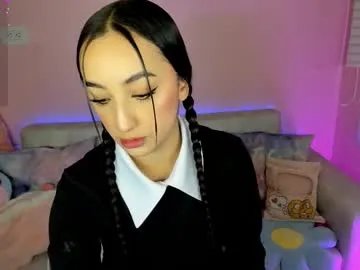 tiny_cora on Chaturbate