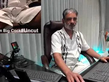 topalphaboss on Chaturbate