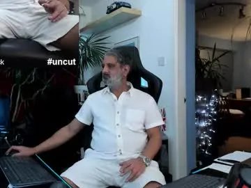 topalphaboss on Chaturbate