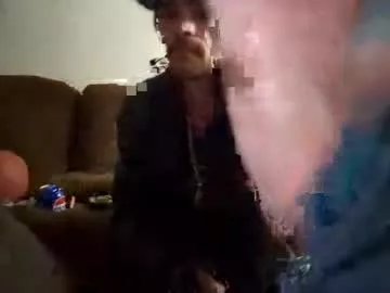 topdogintraining93 on Chaturbate