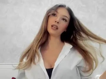 v_deville on Chaturbate