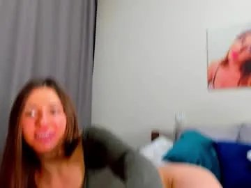 valentono88 — GOAL: Slap my ass [38 tokens remaining] Milf Next DoorFav lvl 65/111/555 #natural  #bigass #bigboobs #anal  #milf