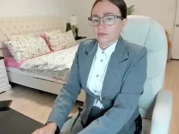 vika7333 on Chaturbate