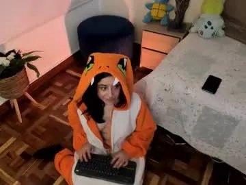 violet_nova1 on Chaturbate