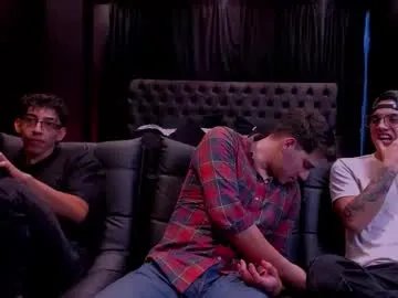 web_gammer_ on Chaturbate