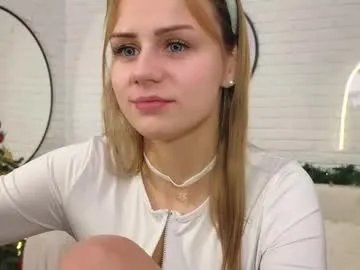 wendy__doll on Chaturbate