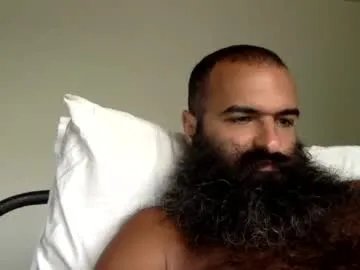 woof_wolf37 on Chaturbate