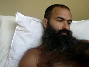 woof_wolf37 on Chaturbate