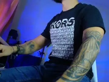 xandercagex on Chaturbate