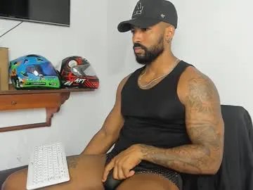 xtipp3r on Chaturbate