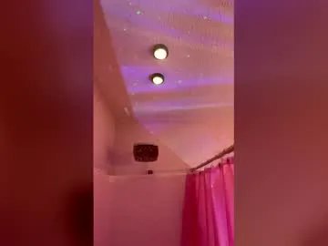 yourthickgingergoddess on Chaturbate