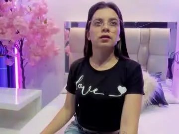 zoe_le on Chaturbate