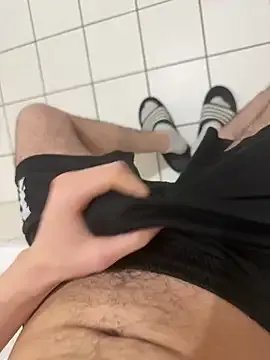 19yobigdick on StripChat
