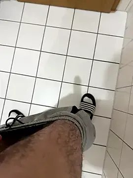 19yobigdick on StripChat