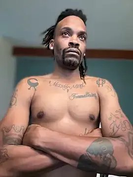 2HandsLong on StripChat