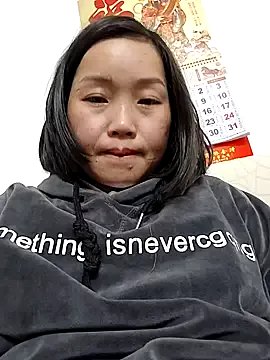 __BingBing__ on StripChat