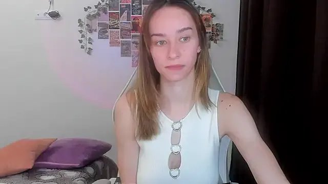 _Alissaa on StripChat
