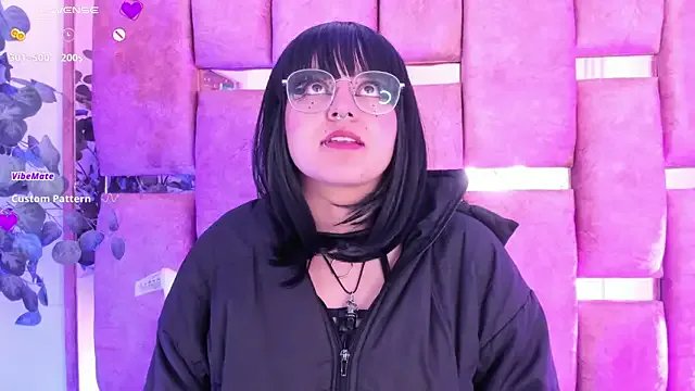 _Ambar-devon_ on StripChat