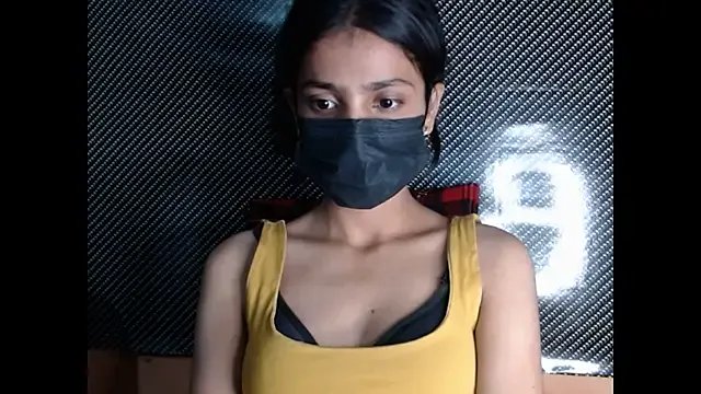 _kamyaa09 on StripChat