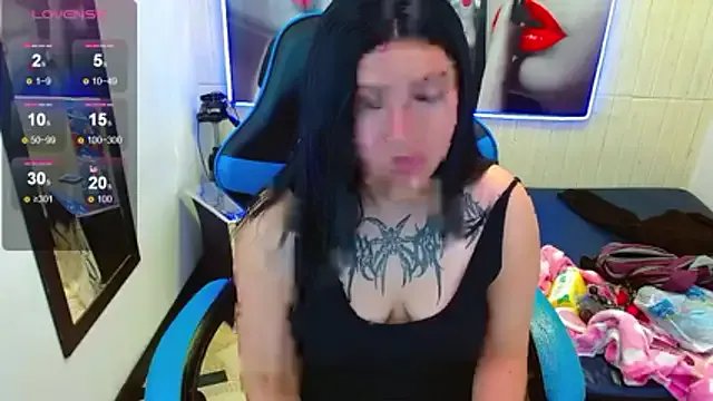 _luna_torres on StripChat