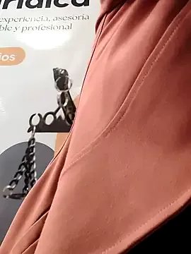 _Sarah-Office1 on StripChat