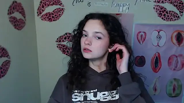 _SusieSu_ — doggy in panties