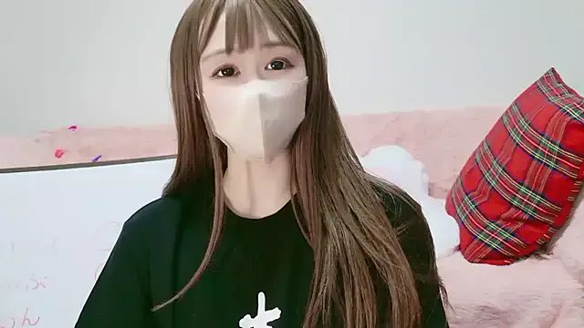 aaanyan on StripChat