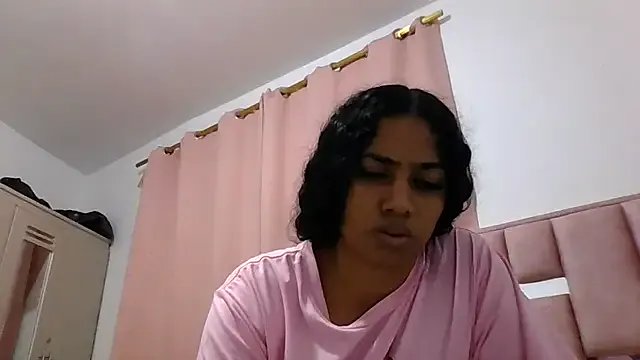 abby_moss_2 on StripChat