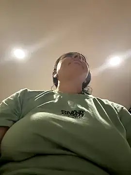 Abril_Luv on StripChat