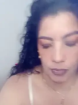 adelen_smith on StripChat