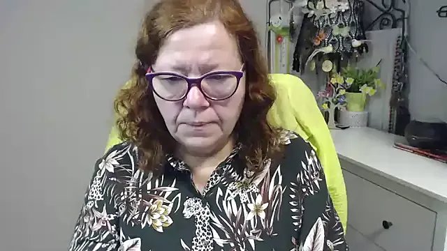 Adelewildx on StripChat