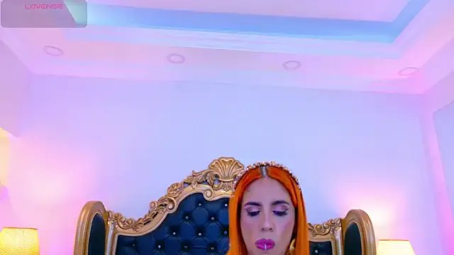 AdelinaVans on StripChat