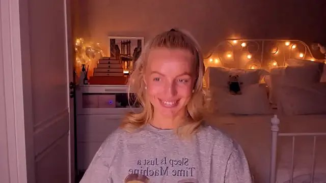 aestetick on StripChat