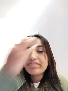 aisha_es on StripChat