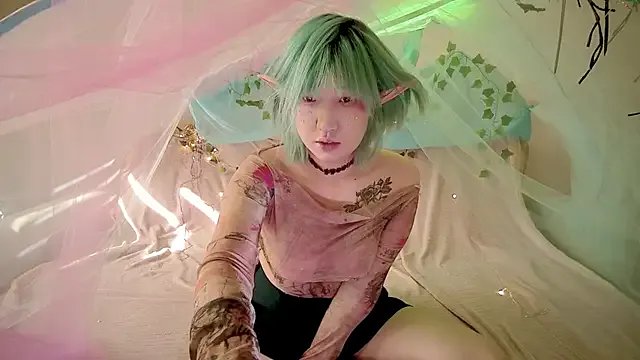 Akemilun on StripChat