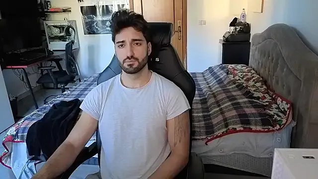 Al3xox02 on StripChat