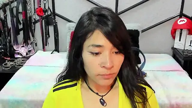 AlanaLuck on StripChat