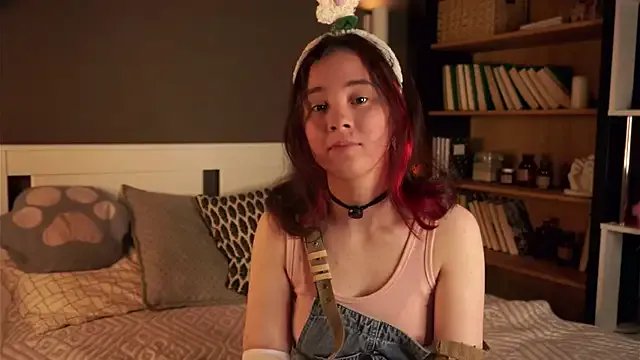 AlbertaClack on StripChat