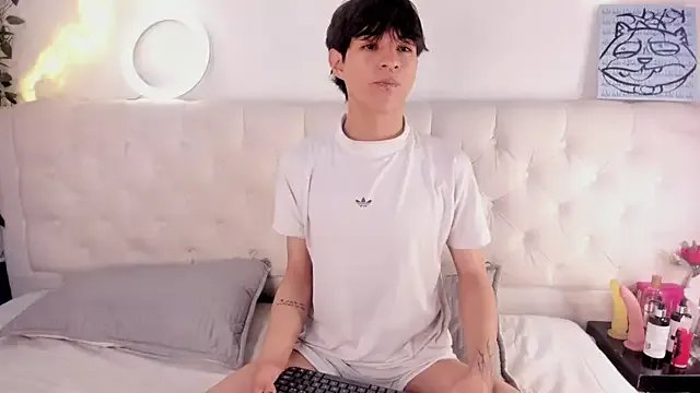 AleAurarashi on StripChat