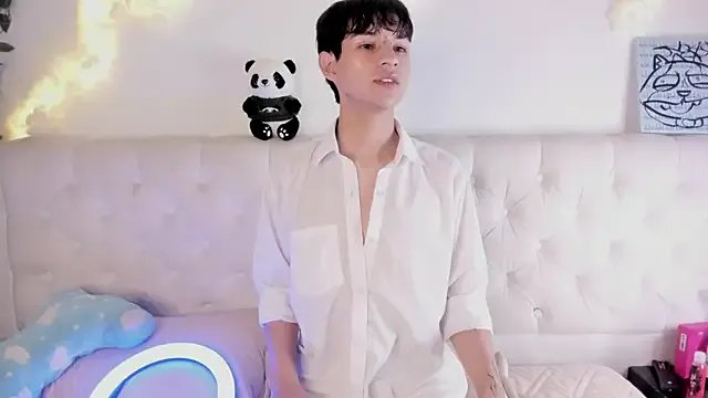 AleAurarashi on StripChat